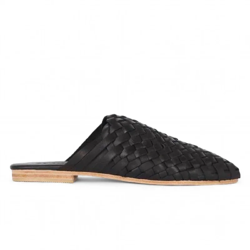 Women's Bunto Woven Loafer In Black