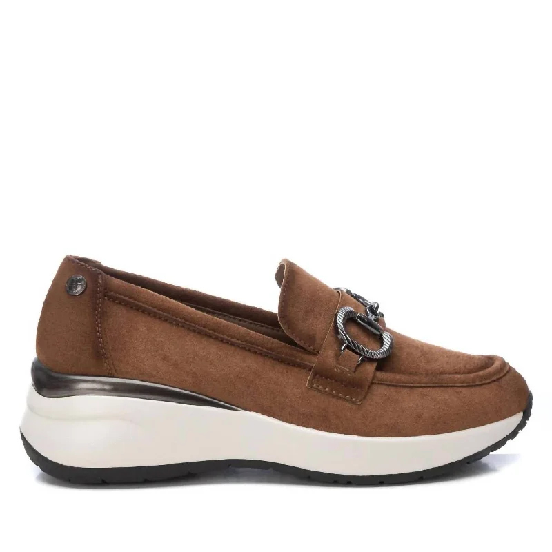 Women's Gold Chain Moccasins In Camel