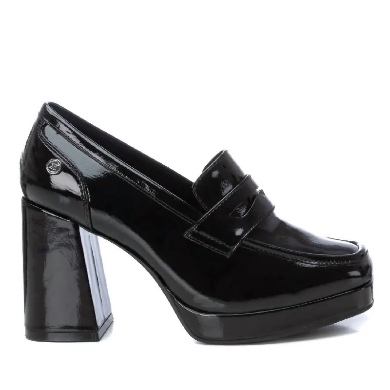 Women's Patent Leather Moccasins In Black