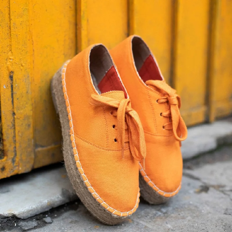 The Walking  Havana Lace-ups - Tangy Orange